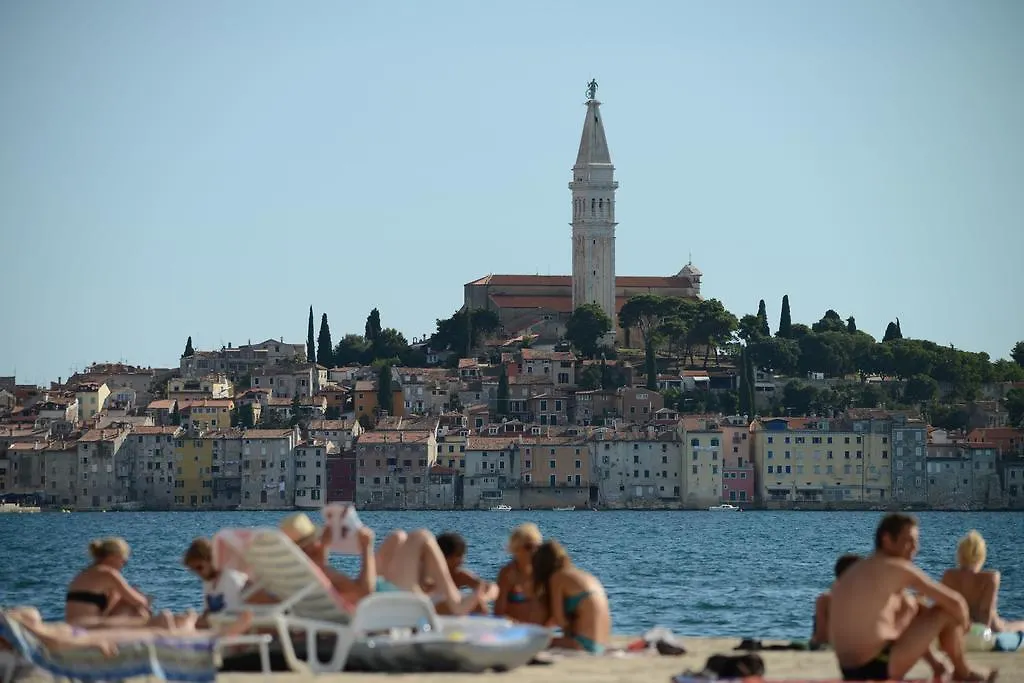 Holiday park Eurocamp Mobile Homes At Campsite Porton Biondi Rovinj