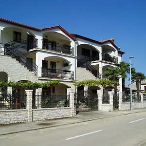  Apartament Modrusan