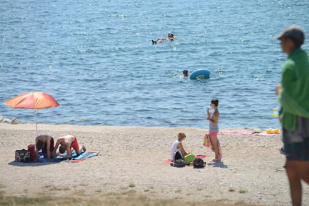 Eurocamp Mobile Homes At Campsite Porton Biondi Rovinj