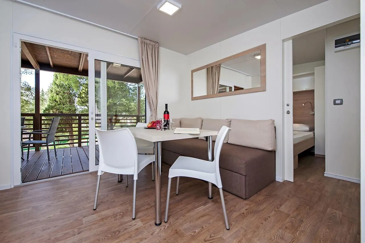 Parco vacanze Campsite Porton Biondi Mobile Homes Mediteran Rovigno