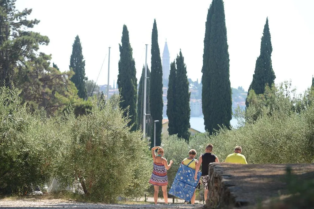 Campsite Porton Biondi Mobile Homes Mediteran Rovigno Croazia